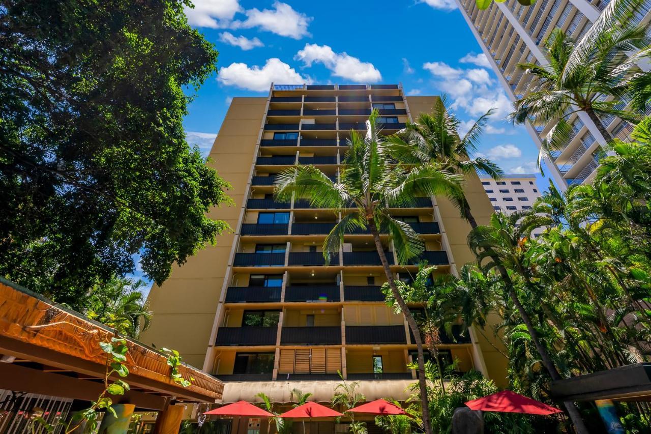 The Bamboo Oasis At Bamboo Waikiki #307