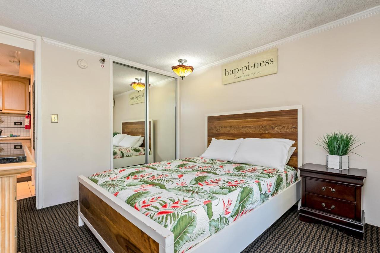 Apartment The Bamboo Oasis At Bamboo Waikiki #307 Honolulu