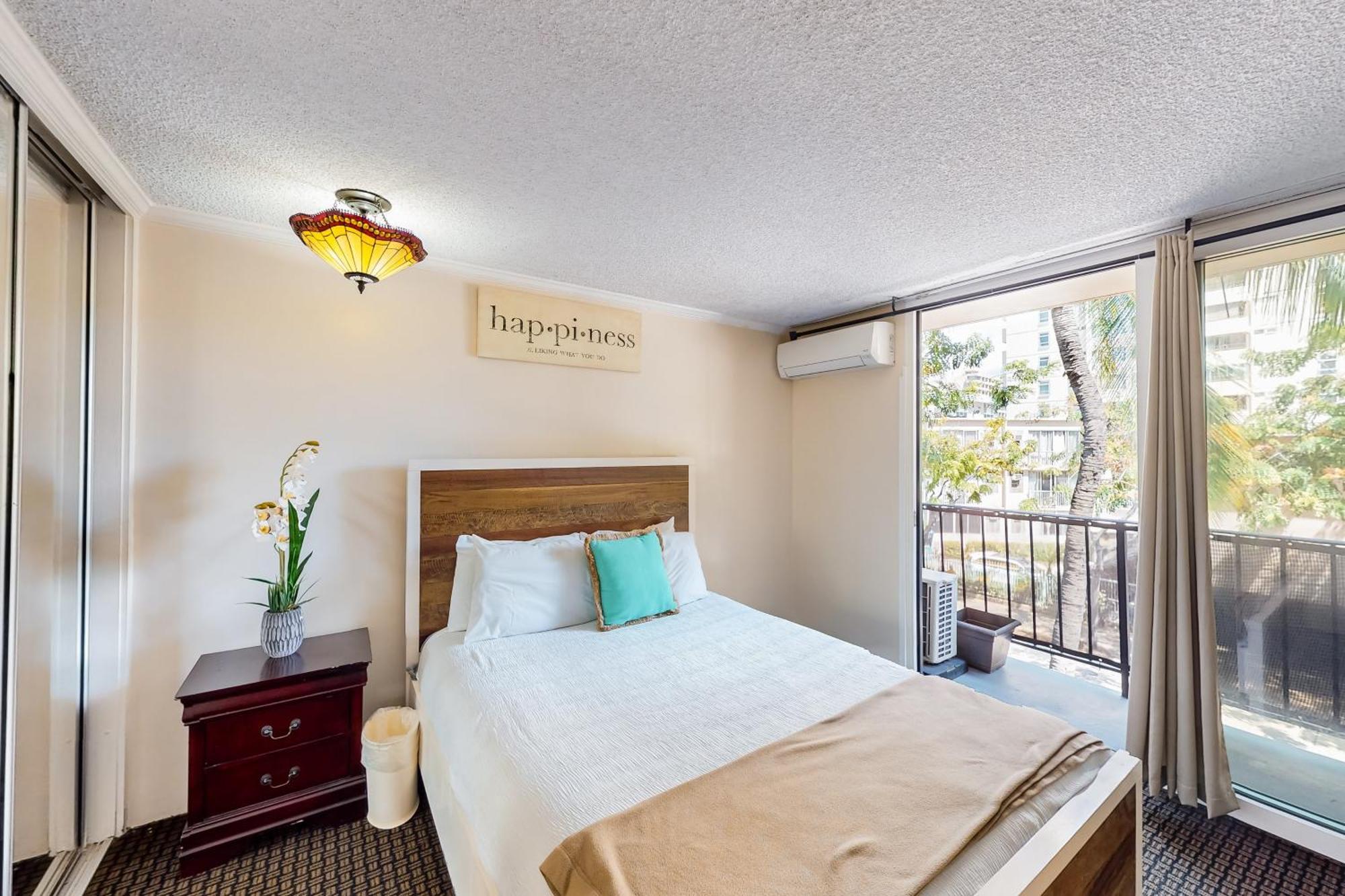 The Bamboo Oasis At Bamboo Waikiki #307 Apartment